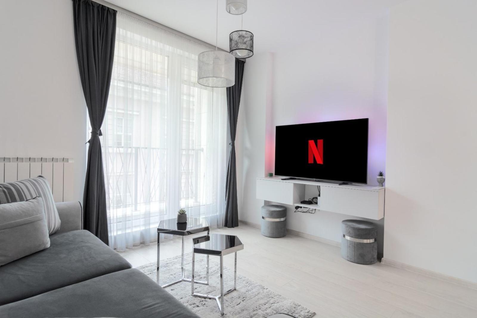 Paris Luxury Top Centre 2Bdr Apt W Work Desk And Wifi Near Nevsky Cathedral 索菲亞 外观 照片