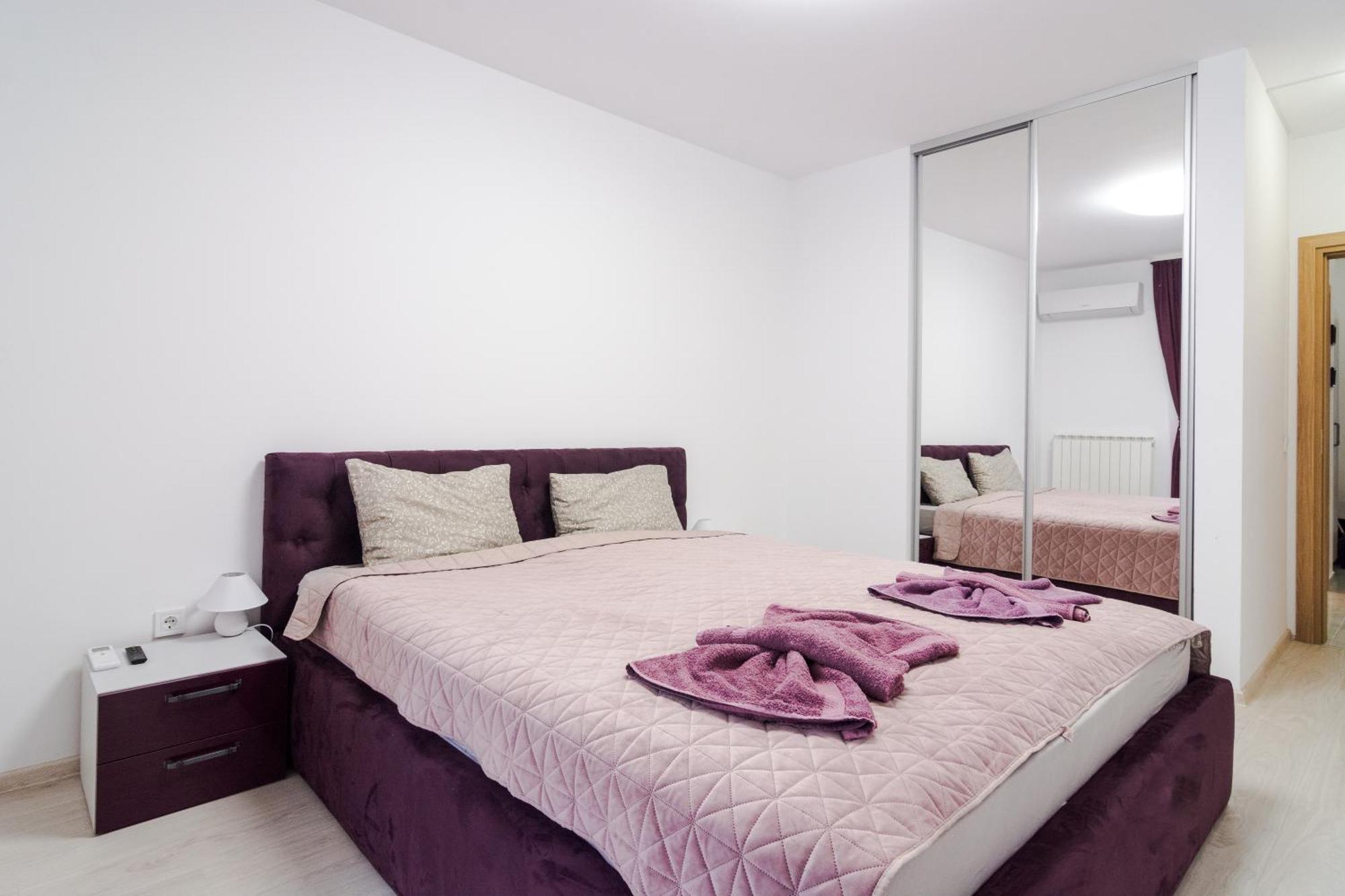 Paris Luxury Top Centre 2Bdr Apt W Work Desk And Wifi Near Nevsky Cathedral 索菲亞 外观 照片